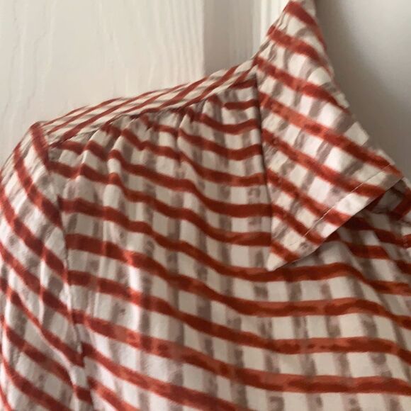 Forever 21 Red & White Plaid Button Down Shirt — Size SP - Picture 4 of 6